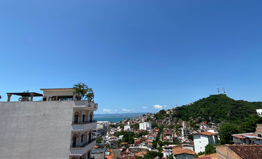 Condominios en preventa en Puerto Vallarta, con vistas al mar y a la ciudad