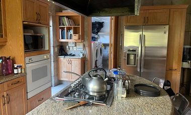 VENTA MAGNÍFICA CASA ESTILO MEXICANO CONTEMPORÁNEO EN HACIENDA SANTA FE