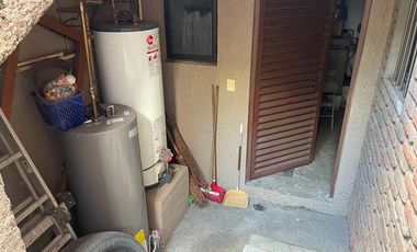 VENTA MAGNÍFICA CASA ESTILO MEXICANO CONTEMPORÁNEO EN HACIENDA SANTA FE