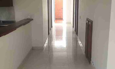 SE ARRIENDA CASA UNIFAMILIAR EN LA CEJA