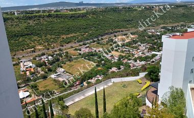 Departamento listo para habitar en Milenio III, Qro. ¡Ubicación top, PRECIO A OFERTAR!