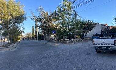 RENTO TERRENO EN FRACC. LA LUZ EN ESQUINA VECINO ESCUELAS, HOTELES, RESTAURANTES, EN SAN MIGUEL DE ALLENDE, GTO