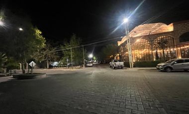 RENTO TERRENO EN FRACC. LA LUZ EN ESQUINA VECINO ESCUELAS, HOTELES, RESTAURANTES, EN SAN MIGUEL DE ALLENDE, GTO