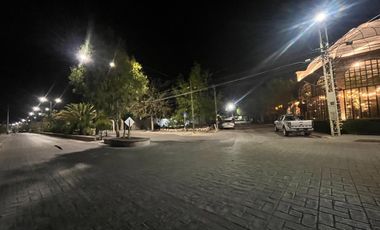 RENTO TERRENO EN FRACC. LA LUZ EN ESQUINA VECINO ESCUELAS, HOTELES, RESTAURANTES, EN SAN MIGUEL DE ALLENDE, GTO
