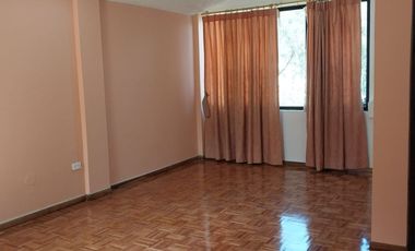 VENTA CASA EN PONCIANO SECTOR ANTIGUO COLEGIO EINSTEN