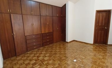 VENTA CASA EN PONCIANO SECTOR ANTIGUO COLEGIO EINSTEN