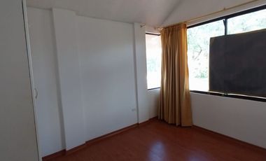VENTA CASA EN PONCIANO SECTOR ANTIGUO COLEGIO EINSTEN