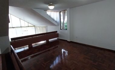 VENTA CASA EN PONCIANO SECTOR ANTIGUO COLEGIO EINSTEN