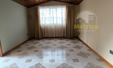 SE ARRIENDA APARTAESTUDIO AV SANTANDER PASTO
