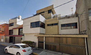 Casa en venta. Sur 107, Aeronáutica Militar, Venustiano Carranza, CDMX.