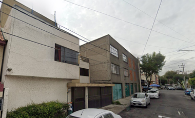 Casa en venta. Sur 107, Aeronáutica Militar, Venustiano Carranza, CDMX.