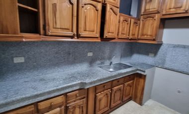 Departamento en Alquiler en Centro de Guayaquil, 2 Hab, 2bañ, Mercado Central