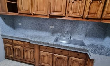 Departamento en Alquiler en Centro de Guayaquil, 2 Hab, 2bañ, Mercado Central