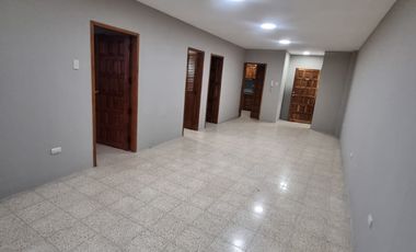 Departamento en Alquiler en Centro de Guayaquil, 2 Hab, 2bañ, Mercado Central