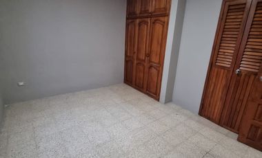 Departamento en Alquiler en Centro de Guayaquil, 2 Hab, 2bañ, Mercado Central