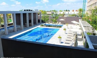 Penthouse de 4 recámaras y dos niveles en venta en Juriquilla, Querétaro