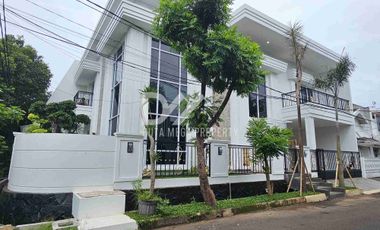 Rumah mewah murah area Rajawali Bintaro Jaya
