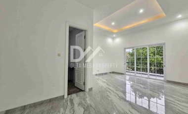 Rumah mewah murah area Rajawali Bintaro Jaya