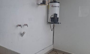 casa tres recamaras Renta cada una con baño Paseo Del Agua XiXiTLA Cholula