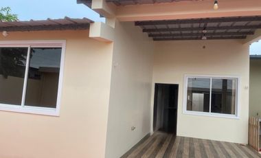 PLAYAS VENDO CASA DE 3 HABITACIONES SECTOR CORALESA