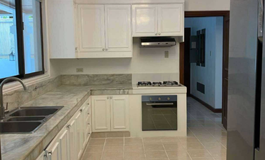 FOR RENT: 5 BEDROOM HOUSE AND LOT IN AYALA ALABANG VILLAGE IN ALABANG MUNTINLUPA CITY