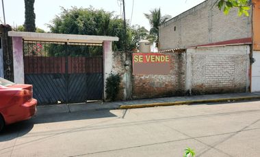Venta de terreno en Colonia Año de Juárez