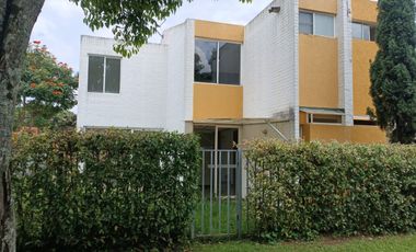 Se vende casa campestre esquinera-donde empieza tu historia de exito