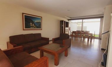 VENTA DE CASA 3 DORMITORIOS Y ESTUDIO,  MIRASIERRA, VALLE DE LOS CHILLOS
