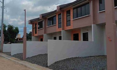 FOR SALE TOWNHOUSE TYPE IN DECA HOMES TACUNAN MINTAL DAVAO