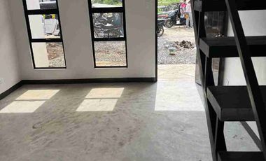 FOR SALE HOUSE AND LOT TOWNHOUSE TYPE IN DECA HOMES TACUNAN MINTAL