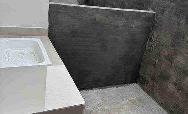 FOR SALE HOUSE AND LOT TOWNHOUSE TYPE IN DECA HOMES TACUNAN MINTAL