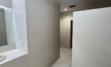 FOR LEASE: Office Space located at Metro House Jupiter St., Makati City