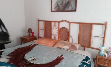 CASA EN VENTA, CON ALBERCA, AMPLIO JARDIN, FRACCIONAMIENTO LA PALMA, JIUTEPEC, MORELOS