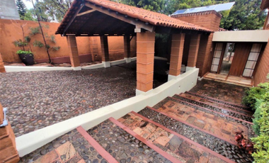 Hermosa Casa en El Palomar, Tlajomulco, en Excelente Precio