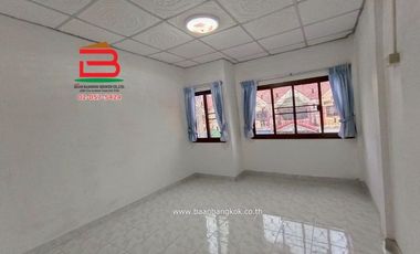 ทาวน์เฮาส์ หมู่บ้าน จิตภาวรรณ (รังสิต-นครนายก คลอง 11) เนื้อที่ 21.8 ตรว. ใกล้วัดสระบัว ถนนรังสิต-นครนายก ตำบลบึงน้ำรักษ์ อำเภอธัญบุรี จังหวัดปทุมธานี