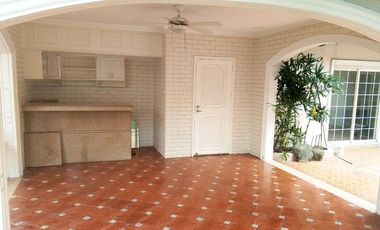 For Lease: House & Lot located at Valle Verde 5 Brgy. Ugong,pasig City
