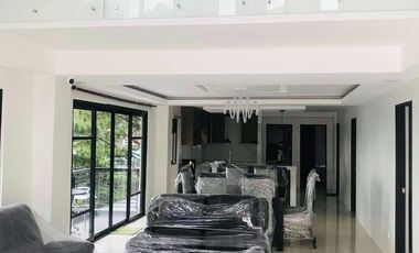 5 Storey Luxury House for Sale in Suello Village, Baguio City
