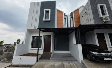 Rumah Dijual Siap Huni 2 Lantai Jatiasih Bekasi, Cluster Jual Murah