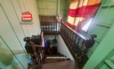 บ้านเดี่ยว หมู่บ้าน ปิ่นเจริญ 1 (ซอยสรณคมน์ 19) เนื้อที่ 30 ตรว. ใกล้สนามบินดอนเมือง ถนนสรงประภา แขวงสีกัน เขตดอนเมือง กรุงเทพฯ