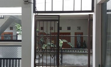 DIJUAL RUMAH KOST DI SAYAP SETIABUDI BANDUNG UTARA DEKAT KAMPUS UPI UNPAS NHI