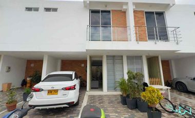 VENDO CASA SECTOR LOS PATIOS