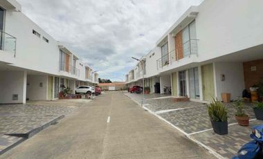 VENDO CASA SECTOR LOS PATIOS