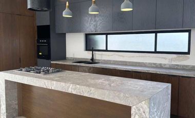 Espectacular casa en venta en Vistas Altozano