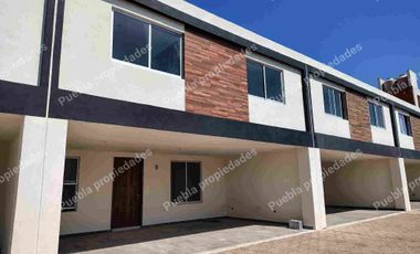 Casa Nueva En RENTA, a una calle de periférico, MOMOXPAN, CHOLULA.