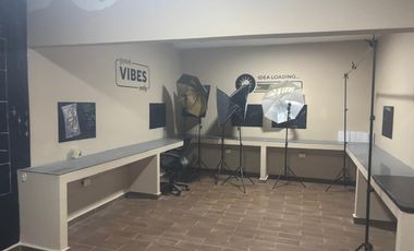 VENTA DE EDIFICIO CON OFICNA Y BODEGA, COL MODERNA