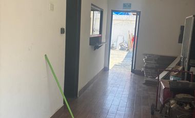 VENTA DE EDIFICIO CON OFICNA Y BODEGA, COL MODERNA