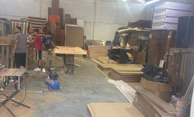 VENTA DE EDIFICIO CON OFICNA Y BODEGA, COL MODERNA