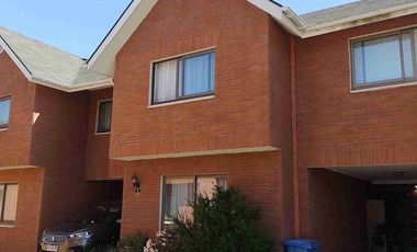 Casa en condominio Patio Inglés