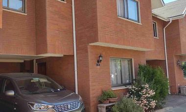 Casa en condominio Patio Inglés