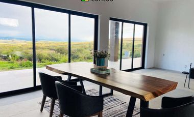 Casa en venta | Vista a montañas y naturaleza viva | Valle de Guadalupe